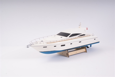 Premium Line - St Tropez II Yacht Pre-Built Scale Model Boat
